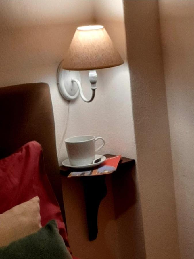 Charme In Righi Apartment โบโลญญา ภายนอก รูปภาพ